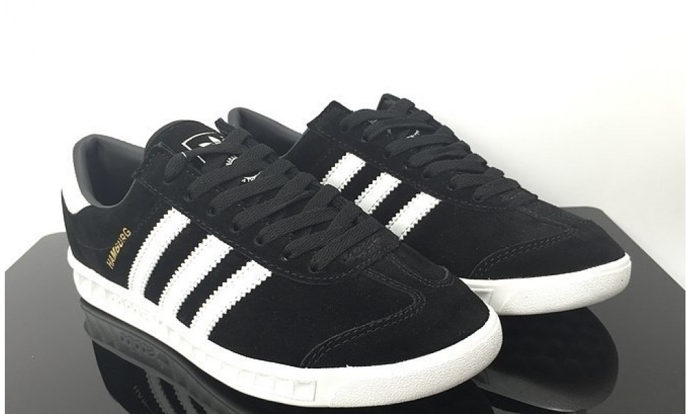 Adidas hamburg shop white and black